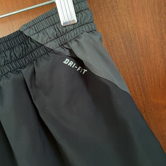 Nike Dri-Fit Lined Running Shorts - Picture 5 of 7